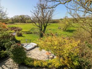 Rose Apartment - Gower