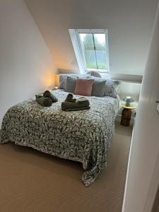 The Old Stables - Stunning two bedroom barn conversion, newly refurbished