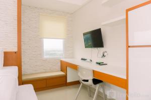 Cozy Studio Apartment at 6th Floor B Residence By Travelio