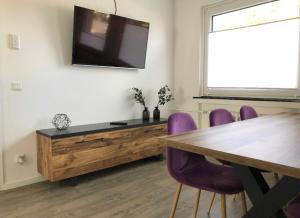 Business-Apartment mit 3 Schlafzimmern und Parkplatz - Apt 5 im 1 OG