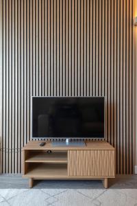 Beautiful 1-bed apartment in Nottingham by Renzo, Ideal for Contractors, Central Location, Free Wi-Fi!