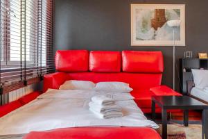 Katowice City Centre Apartment by BookingHost