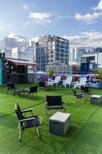 Bluedot Poshtel