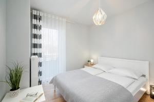 Przytulny Apartament z Ogrodem w Jeleniej Górze by Noclegi Renters