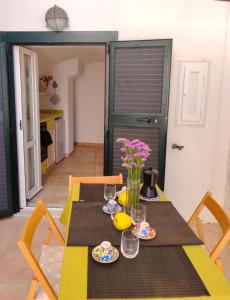 MALUMIERE APARTMENT Lovely and charming retreat in the heart of Ponza Port
