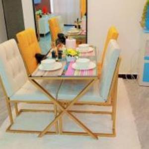 classy apartment with swimming pool ,fully equipped gym ,child play area and close proximity to shopping malls and great breathtaking views