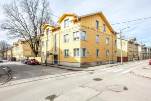 New flat in a hip area which is loved by locals