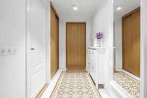 New flat in a hip area which is loved by locals