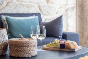 LovelyStay - Sao Domingos Apartment