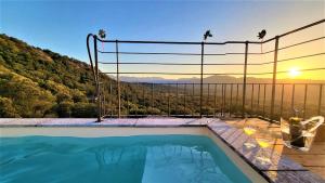 Villa 2F avec piscine privée, vue mer et montagne