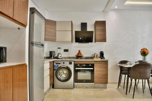 Spacious, Serene & Modern Retreat