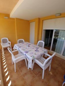 Bonito y Moderno Apartamento