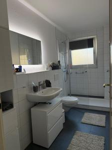 Cozy Apartment near Exhibition Center