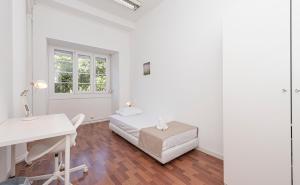 HOUZE Spacious 9 bedroom flat in Central Lisbon