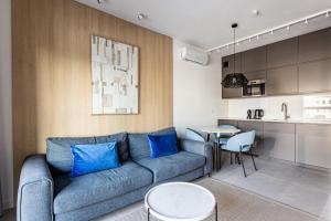 P&O Apartments Mennica Residence V