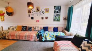 Cosy Private Room in Family Home near Canary Wharf