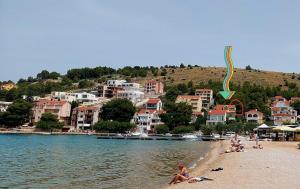 Holiday apartment in Zaboric with sea view, balcony, air conditioning, WiFi 5177-1