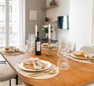 Spacious family flat - Eiffel Tower