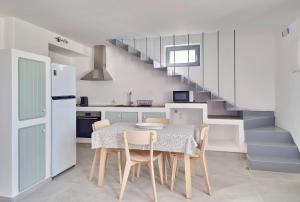 Pyrgos Trilogy Boutique Houses - Oinos