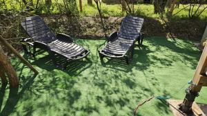 MH T14 entre pins et océan 2 chambres et 2 salles de bain dans camping 4 étoiles