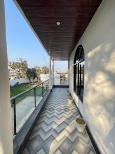 Courtyard by Anvik