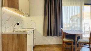 Peaceful family apartment #13 & Summer apartment #14