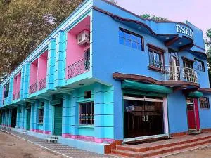 Jhargram Eshani Hotels and Guest House - Sālbani