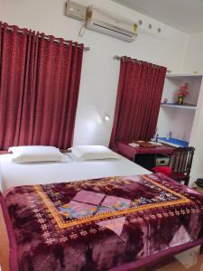 Families Couples Friendly Stay Pool Day Ettumanoor Thellakom 7994!64950