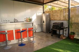 Casa Germán a house with Pool, BBQ & Kids Area