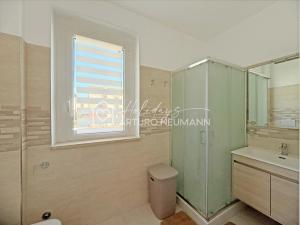 883 - Appartamento trilocale a SIROLO ben arredato con ARIA CONDIZIONATA - SPIAGGIA WHITE BEACH CLUB OMAGGIO dal lun al ven FINO AL 02-08