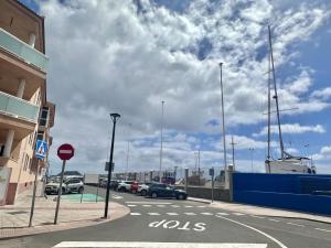Like a Local by the Harbour