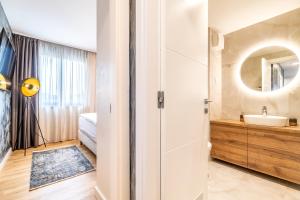 Arena Lux Apartments