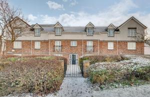 Cookson Apartments By Week2Week City Base Comfort