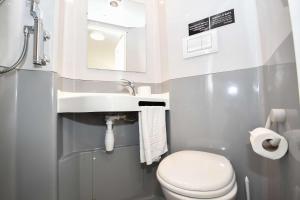 Budget En-suites Optional Kitchen Liverpool