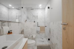 Luxury 2 BR Condo in Condesa