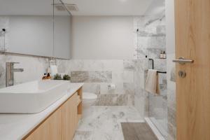 Luxury 2 BR Condo in Condesa