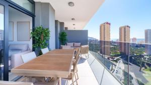 EAGLE TOWER blue sky apartment