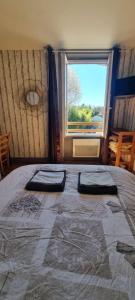 chambre dhote condat sur ganaveix