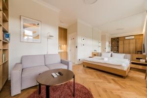 Apartamenty Kamienica Wiedeńska by BookingHost