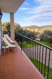 T2 lumineux avec balcon et vue dégagée - Côté olivier