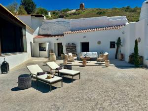 Casa Cueva Bella Vista