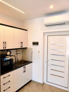 L & B Apartments