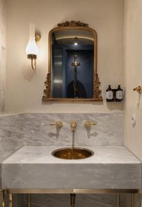 Ergon House Ermou