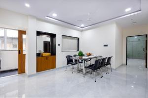 Blak&Wite VILLA 3BKH RK BEACH