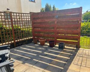 Wogan Mews - Dog friendly cottage near the sea with parking