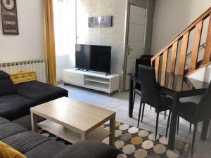 CENTRAL NIMES 5 chambres
