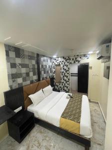 Hotel Vile Parle Executive Near Nanavati Hospital - Mumbai
