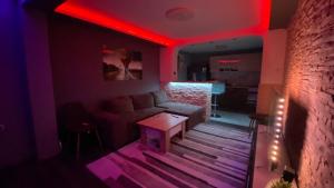 Modern Stay Provadia
