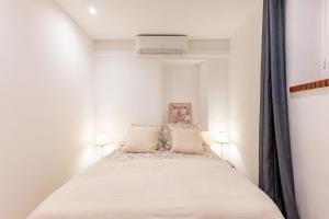 Proche Palais des Festivals, Bel Appartement by Halldis