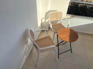 New Cozy Apartment Golem Beach Area